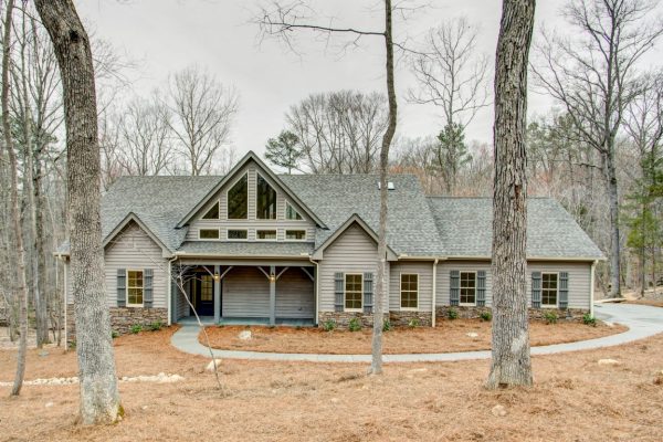 Chapel Hill Home Builder Collins Design Build offers Appalachia Mountain style homes.