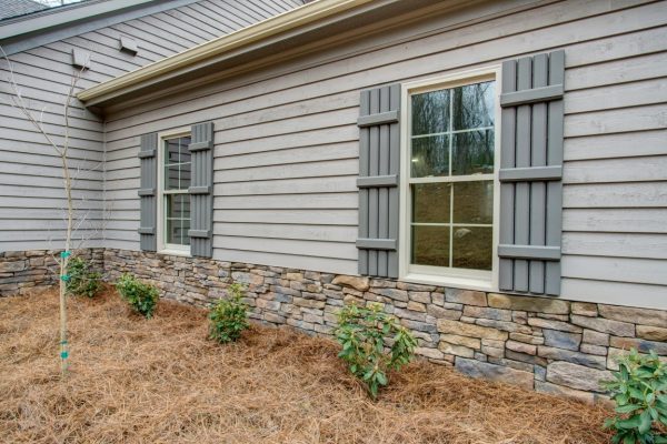 Chapel Hill Home Builder Collins Design Build offers Appalachia Mountain style homes.