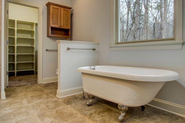 Chapel Hill Home Builder Collins Design Build offers Appalachia Mountain style homes.